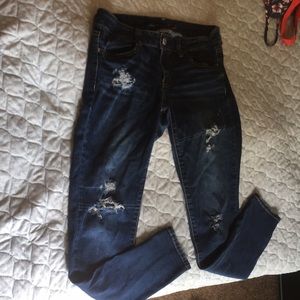 American Eagle ripped jeans